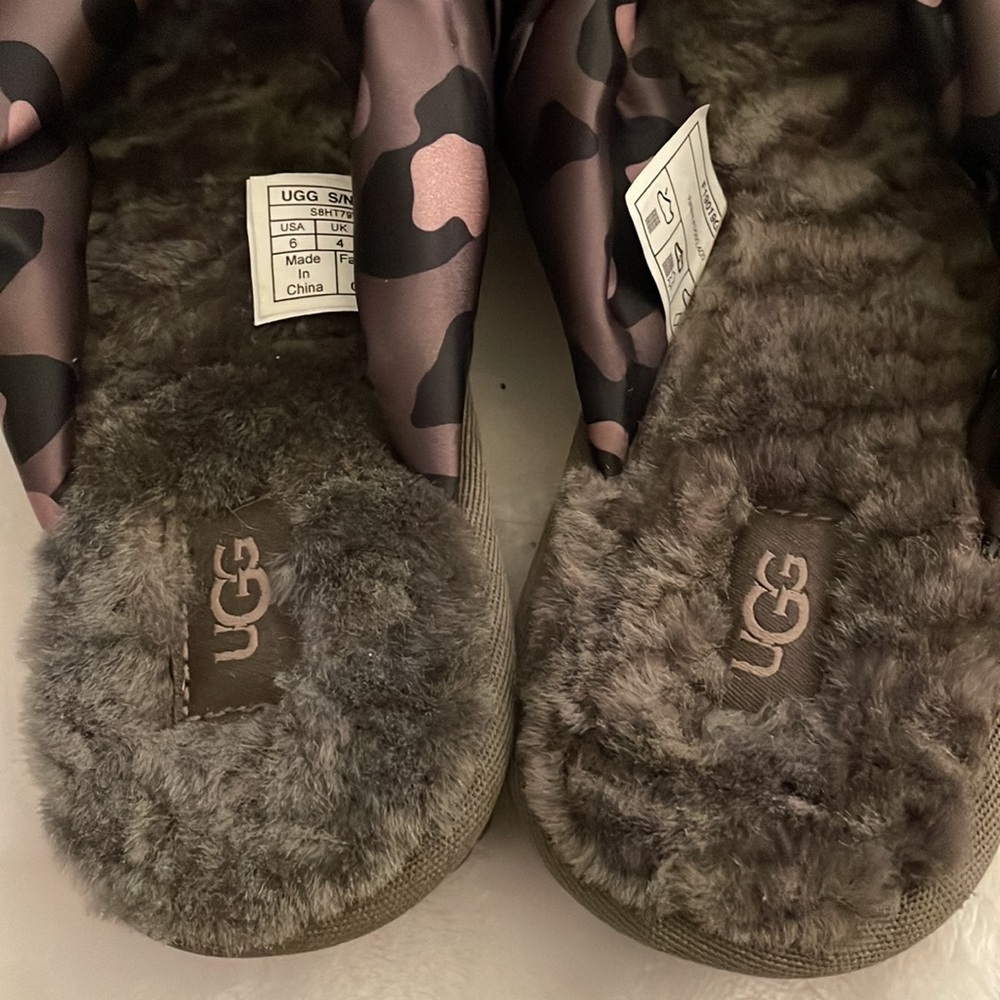 UGG Lushette Grey Leopard Puffer Slipper Sz 6 - Picture 4 of 5